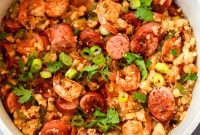 Hearty Whole30 Jambalaya