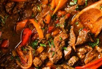 Slow Cooked Tender Pepper Steak