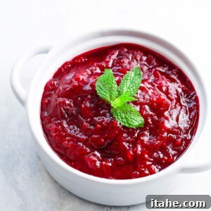 Homemade Sugar-Free Cranberry Sauce