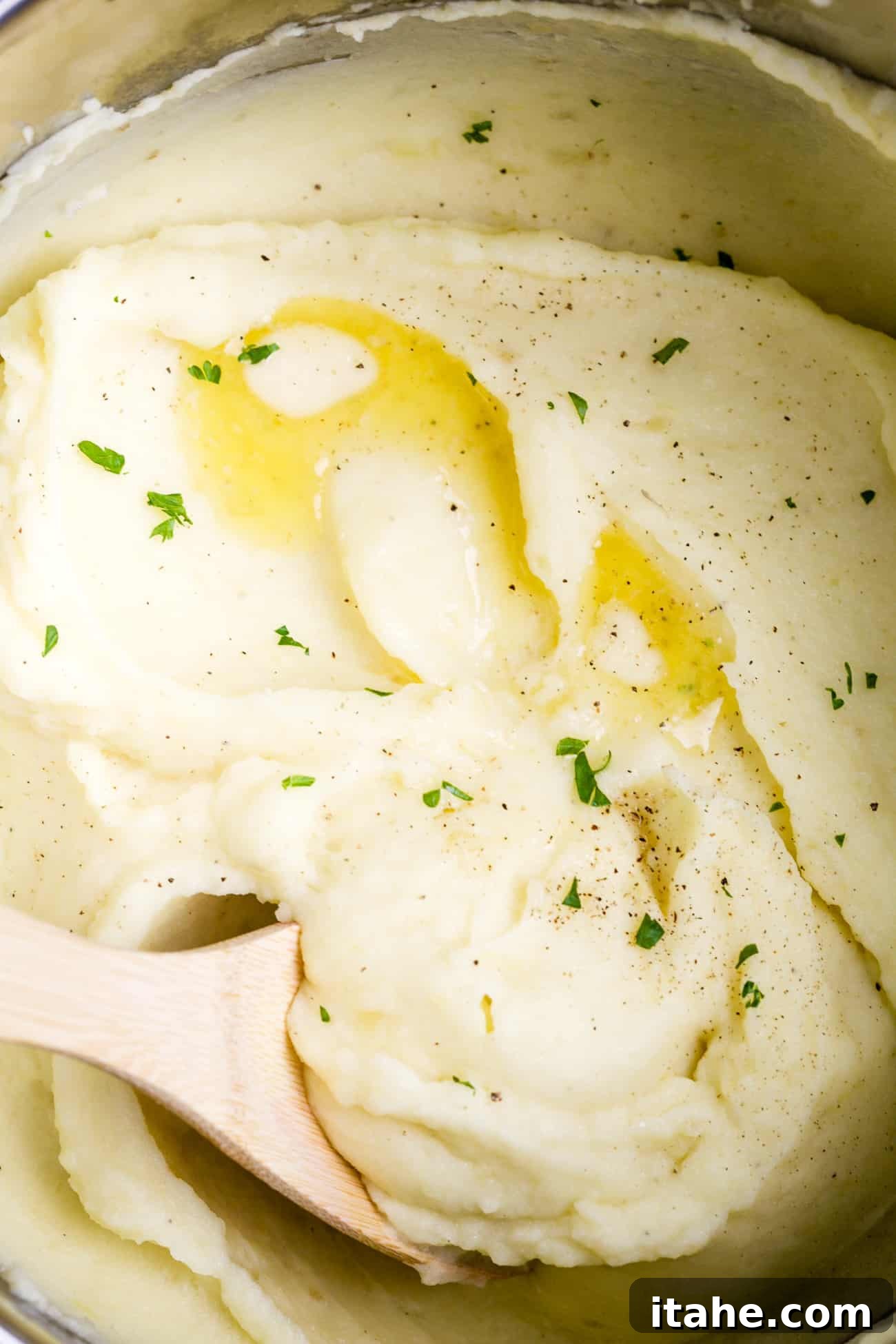 Mashed potatoes in instant pot close up.