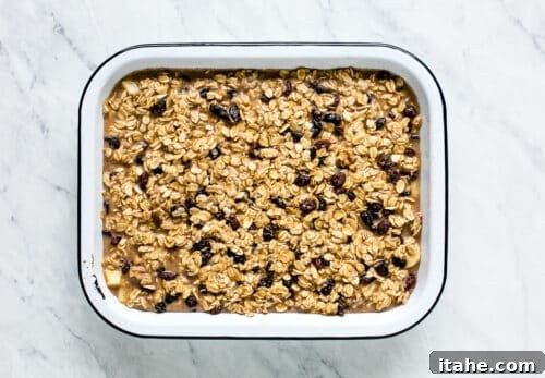 Baked oatmeal with apple and raisins.